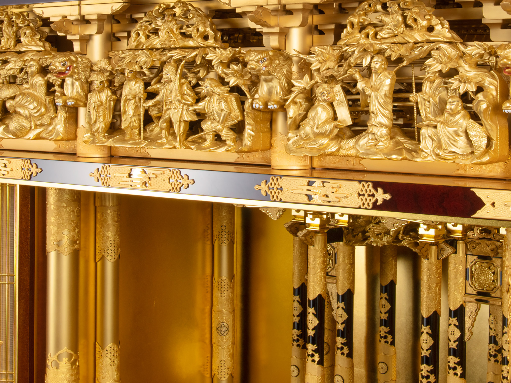 金仏壇の錺金具・蒔絵のデザイン