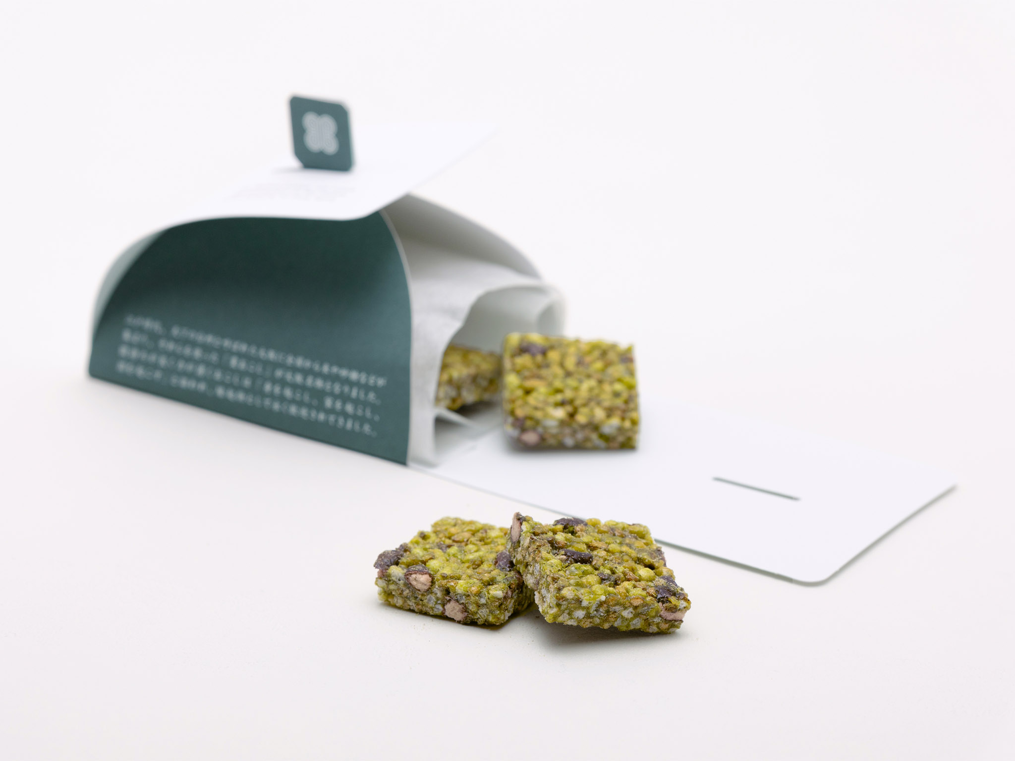 パティーナ大阪・ウェルカムスイーツ パッケージ