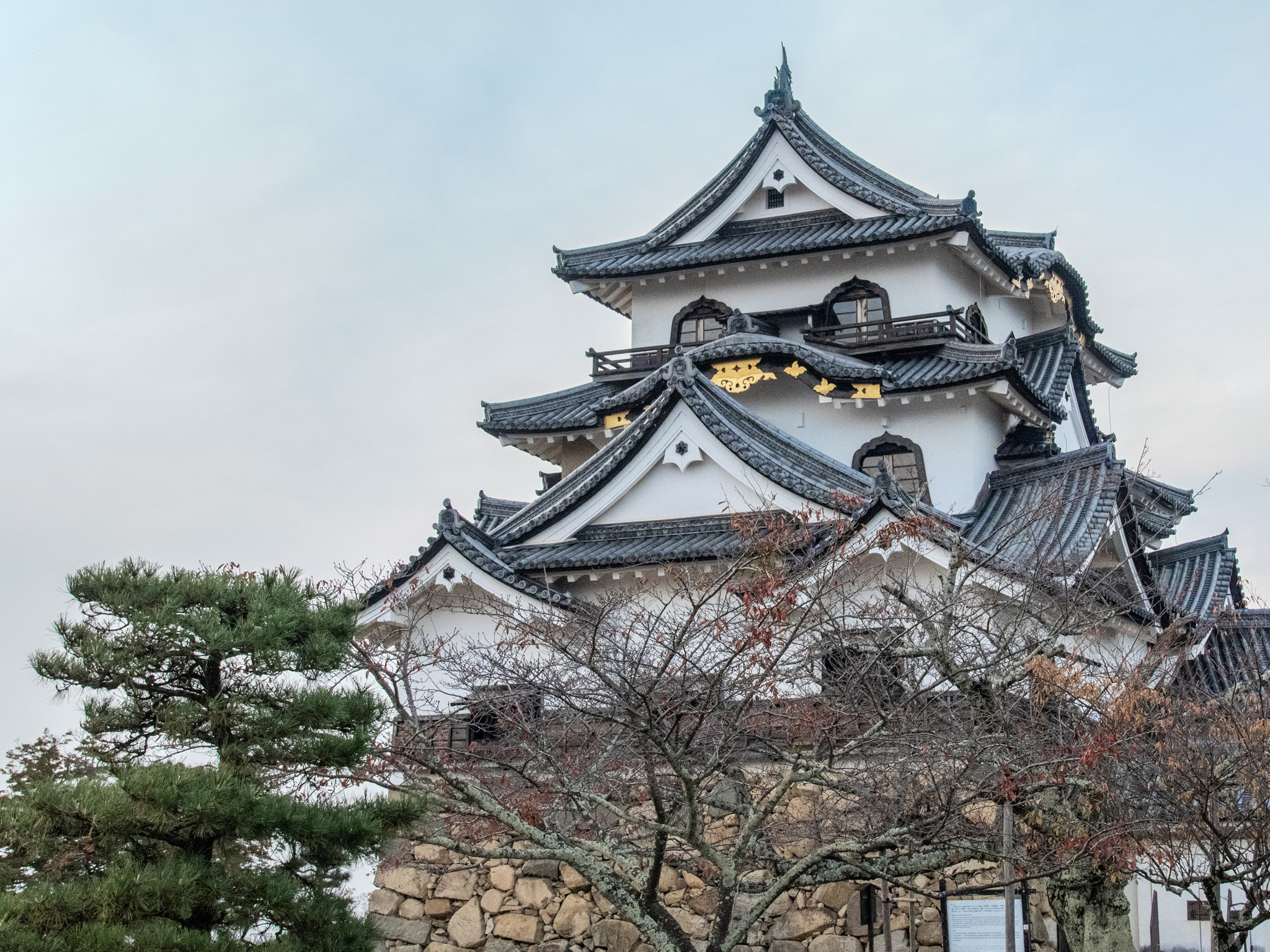 伝承彦根工芸　彦根城唐破風錺金具ピン
